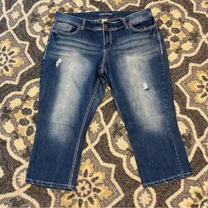MAURICES Denim Capri Jeans | Size 18